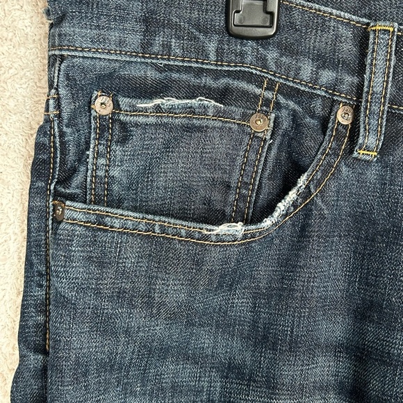 GAP Men's 1969 Standard Vintage Ringspun Denim Jeans 100% Cotton Zip Fly 38x32 - Picture 2 of 13